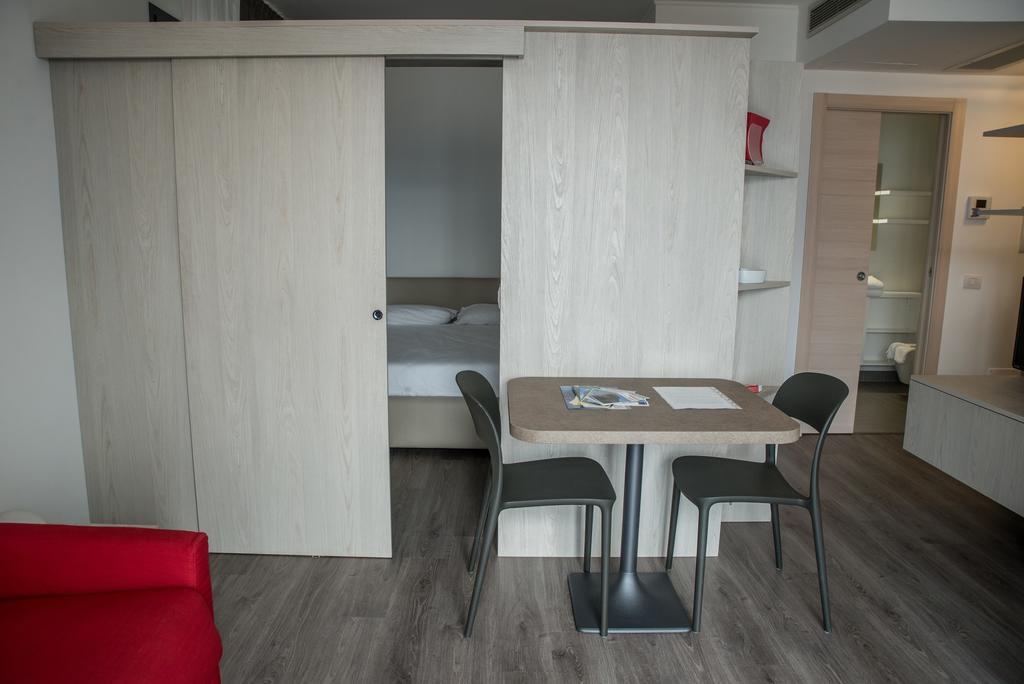 Residenza Luigina Apartment Varenna Ruang foto