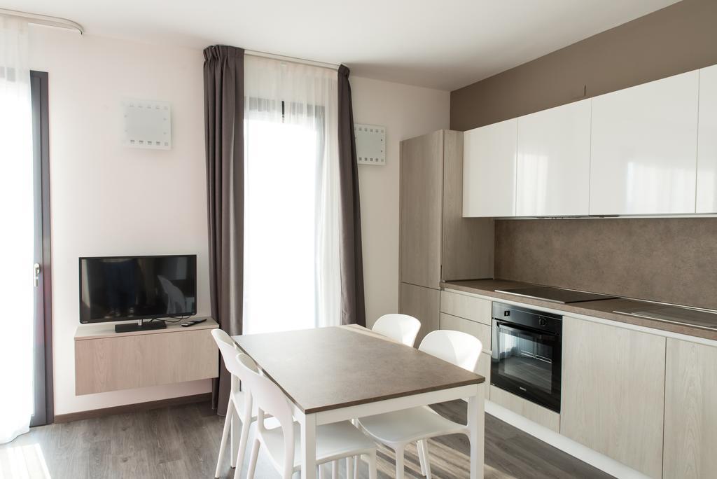 Residenza Luigina Apartment Varenna Ruang foto